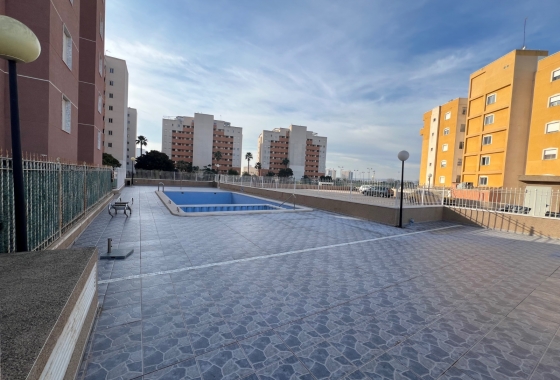 Resale - Apartment / flat - Guardamar del Segura - Avenida del Puerto