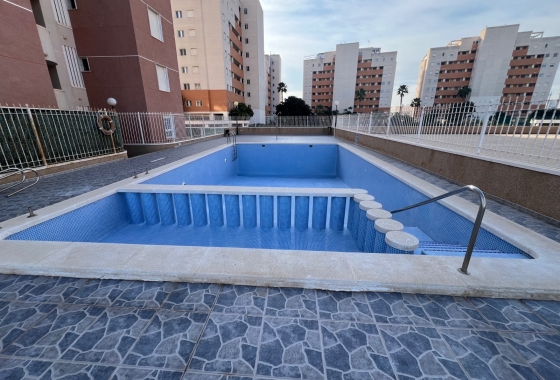 Resale - Apartment / flat - Guardamar del Segura - Avenida del Puerto