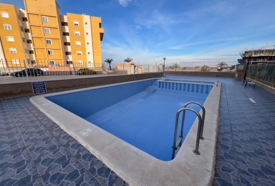 Resale - Apartment / flat - Guardamar del Segura - Avenida del Puerto