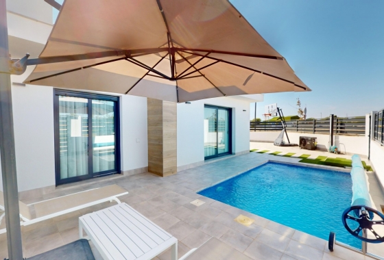 Herverkoop - Villa - Roldan - Inland