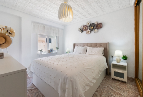 Wiederverkauf - Wohnung - Torrevieja - Playa del Cura