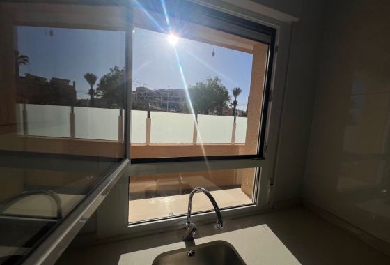 Återförsäljning - Lägenhet / lägenhet - La Mata - 