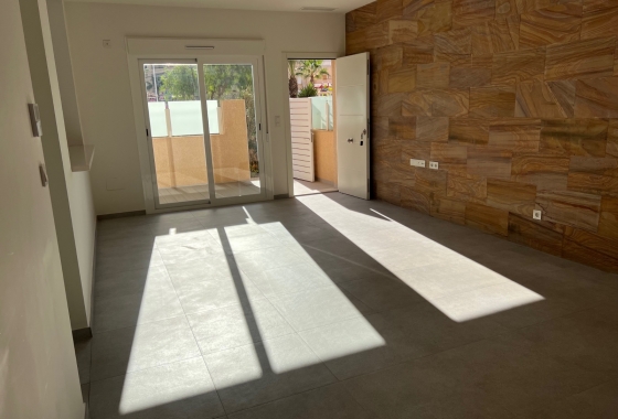 Återförsäljning - Lägenhet / lägenhet - La Mata - 