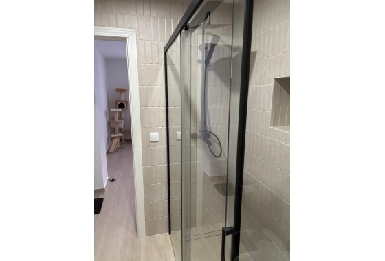 Wiederverkauf - Wohnung - Torrevieja - Centro