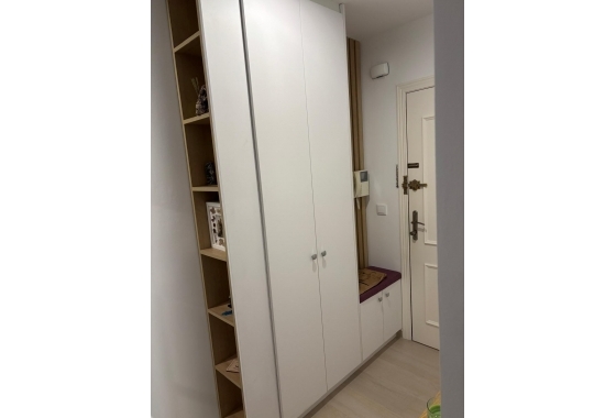 Wiederverkauf - Wohnung - Torrevieja - Centro