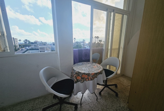 Resale - Apartment / flat - Torrevieja - Torrejón