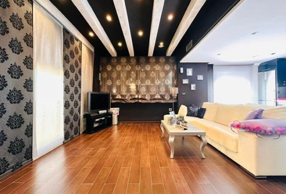 Herverkoop - Appartement / flat - Torrevieja - Estacion De Autobuses