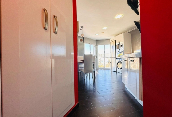 Herverkoop - Appartement / flat - Torrevieja - Estacion De Autobuses