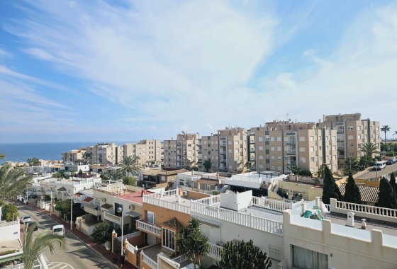 Resale - Apartment / flat - Torrevieja - Torrejón
