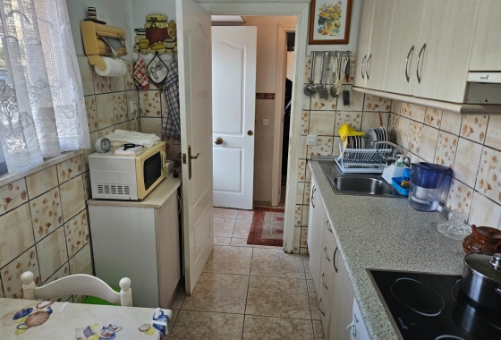 Resale - Apartment / flat - Torrevieja - La Mata