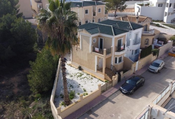 Wiederverkauf - Villa - Orihuela - Inland