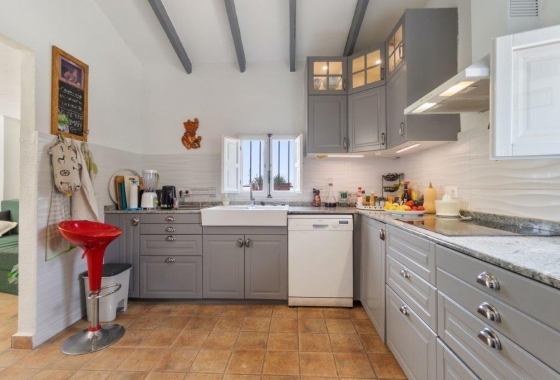 Herverkoop - Finca - Dolores - Costa Blanca