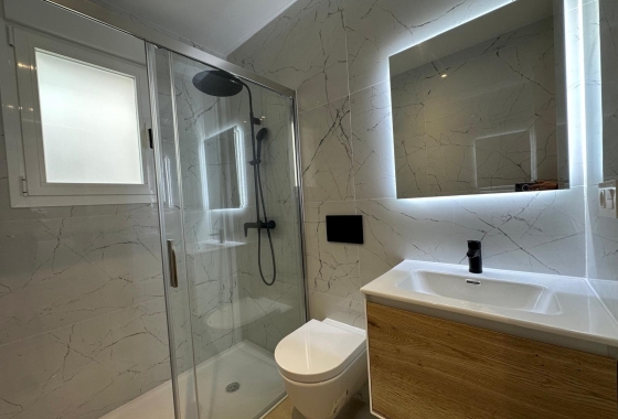 Wiederverkauf - Wohnung - Torrevieja - Playa del Cura