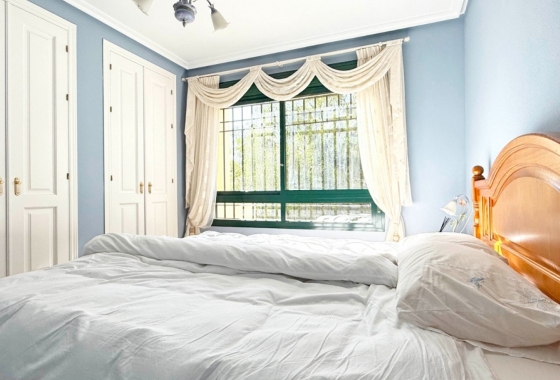 Herverkoop - Appartement / flat - Orihuela Costa - Costa Blanca