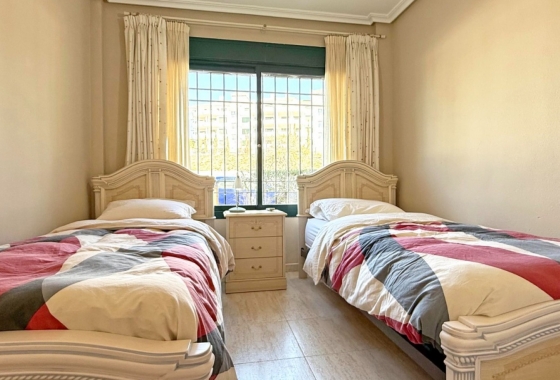 Herverkoop - Appartement / flat - Orihuela Costa - Costa Blanca