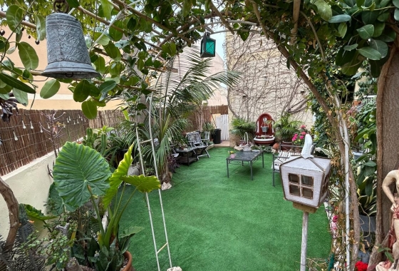 Herverkoop - Villa - Los Montesinos