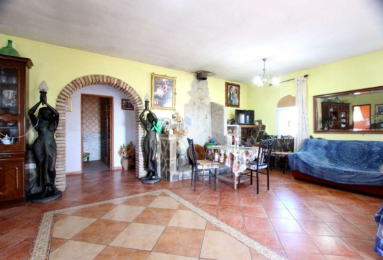 Wiederverkauf - Villa - Albudeite - Inland