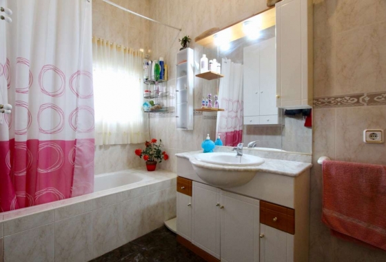 Herverkoop - Villa - Canadas De San Pedro - Inland