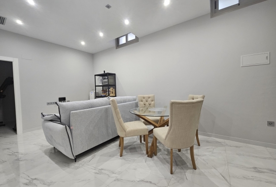 Wiederverkauf - Villa - Orihuela Costa - Costa Blanca