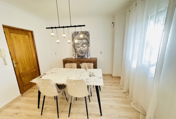 Herverkoop - Villa - Orihuela - Inland