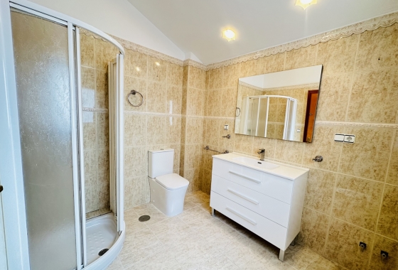 Herverkoop - Villa - Orihuela - Inland