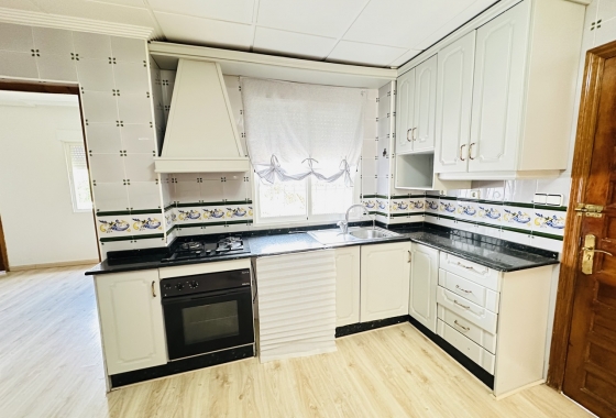 Herverkoop - Villa - Orihuela - Inland