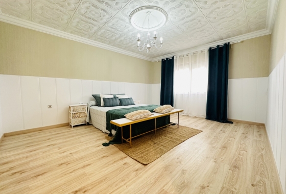 Herverkoop - Villa - Orihuela - Inland