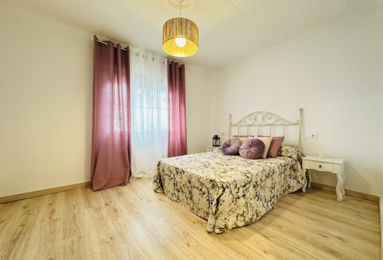 Herverkoop - Villa - Orihuela - Inland