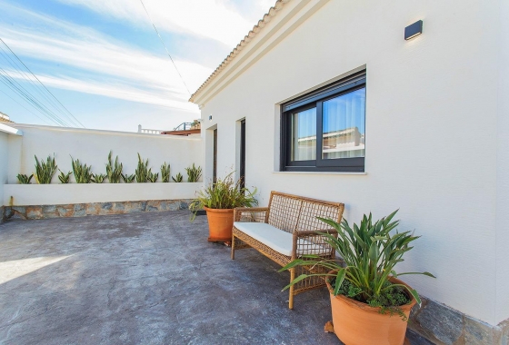 Wiederverkauf - Stadthaus - Torrevieja - La Siesta