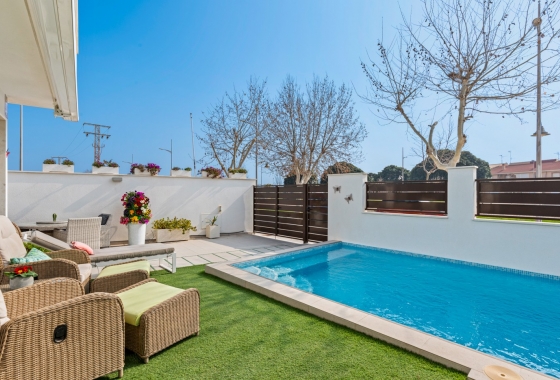 Resale - Villa - Pilar de la Horadada - Costa Blanca