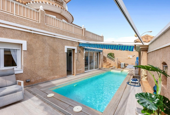 Herverkoop - Villa - Torrevieja - Los Balcones - Los Altos del Edén