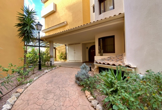 Перепродажа - Квартира - Orihuela Costa - Punta Prima