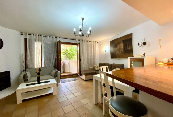 Перепродажа - Квартира - Orihuela Costa - Punta Prima