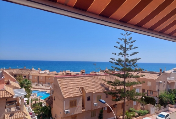 Revente - Appartement - Torrevieja - Cala del Moro