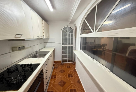 Wiederverkauf - Wohnung - Orihuela Costa - Punta Prima