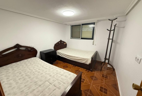 Wiederverkauf - Wohnung - Orihuela Costa - Punta Prima