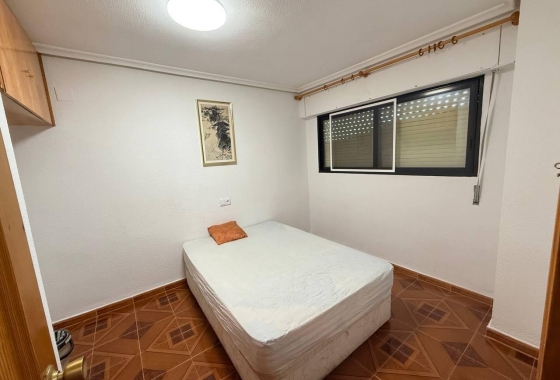 Wiederverkauf - Wohnung - Orihuela Costa - Punta Prima