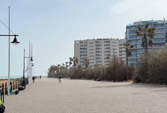 Wiederverkauf - Wohnung - Orihuela Costa - Punta Prima