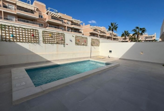 Wiederverkauf - Villa - Orihuela Costa - Costa Blanca
