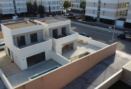 Wiederverkauf - Villa - Orihuela Costa - Costa Blanca