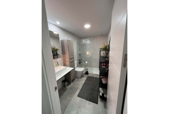 Reventa - Apartamento / piso - Finestrat