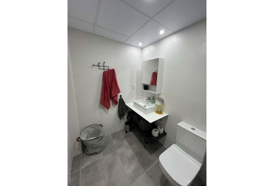 Reventa - Apartamento / piso - Finestrat