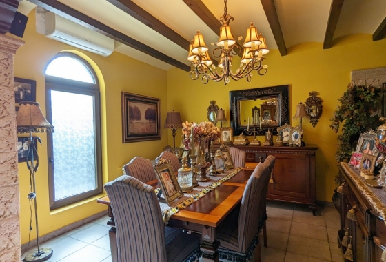 Resale - Villa - Bigastro - Inland