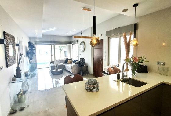 Herverkoop - Villa - Orihuela Costa - Costa Blanca