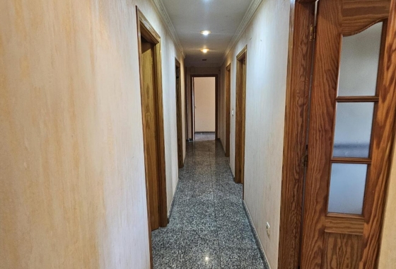 Wiederverkauf - Wohnung - Torrevieja - CENTRE