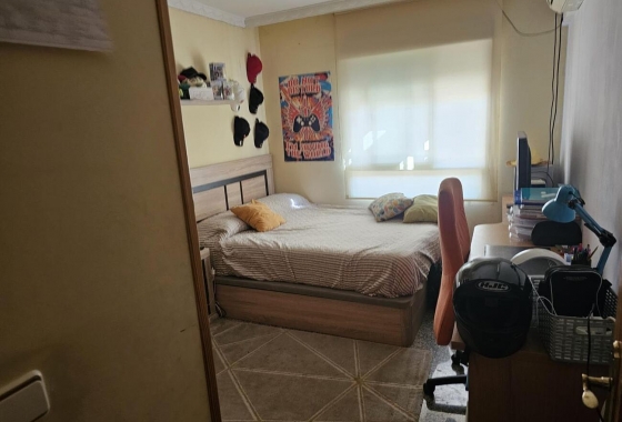 Wiederverkauf - Wohnung - Torrevieja - CENTRE