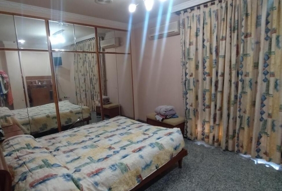 Wiederverkauf - Wohnung - Torrevieja - CENTRE