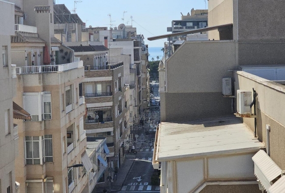 Wiederverkauf - Wohnung - Torrevieja - CENTRE