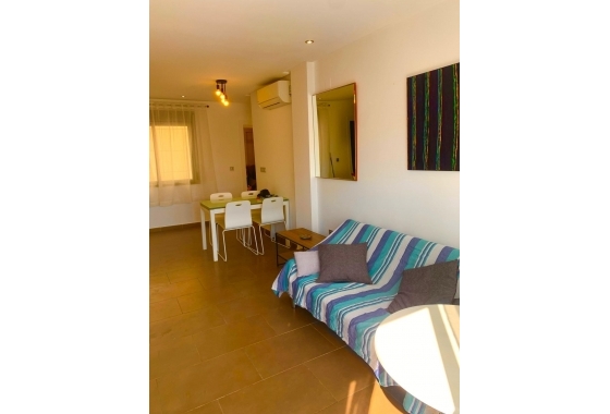 Herverkoop - Appartement / flat - Guardamar del Segura - Pueblo