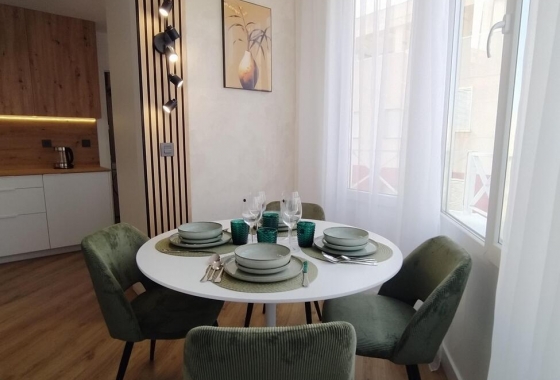 Wiederverkauf - Wohnung - Torrevieja - PARQUE DE LAS NACIONES